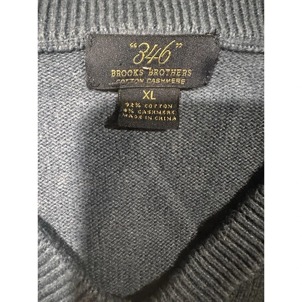 Brooks Brothers 346 XL V-Neck Sweater Blue White